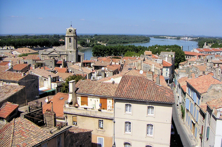 Arles