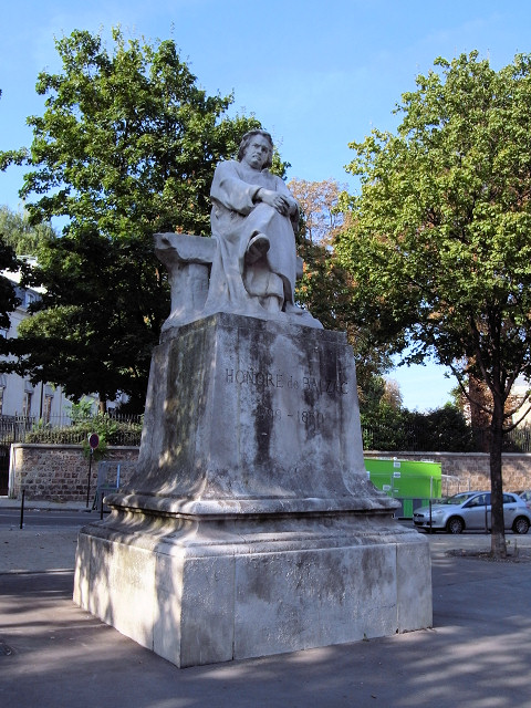 Statue de Balzac