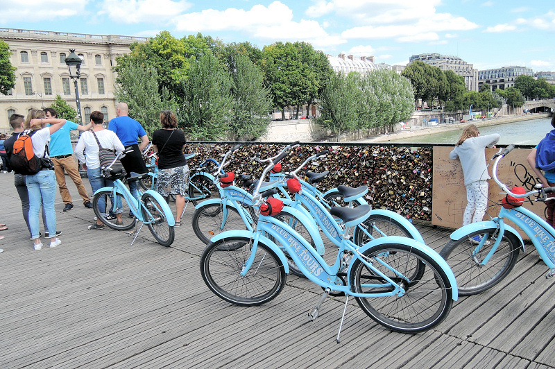 blue bike tours